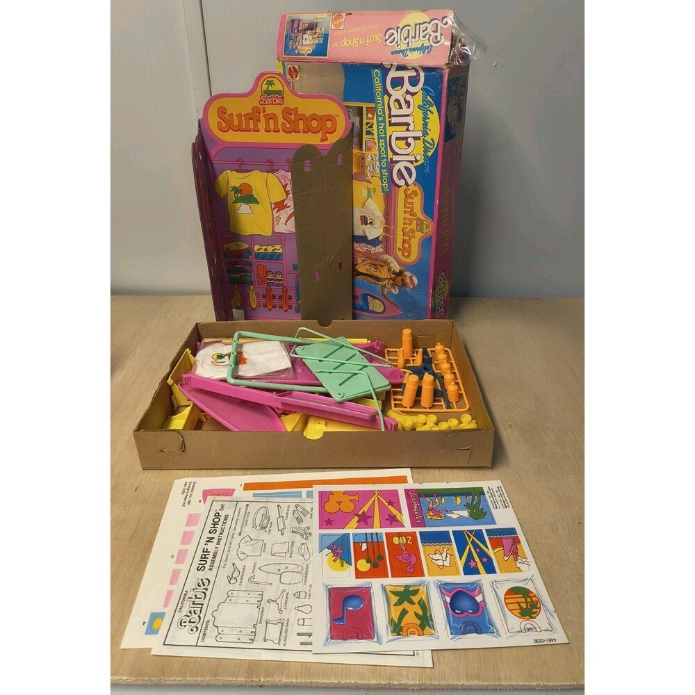 Vintage 1987 Mattel California Barbie Surf N Shop Play Set #4461